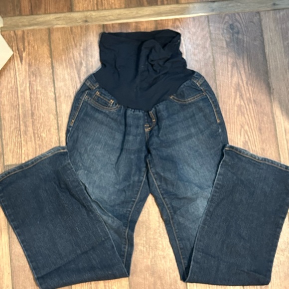 Stretchy Maternity Flare Jeans - Picture 3 of 4